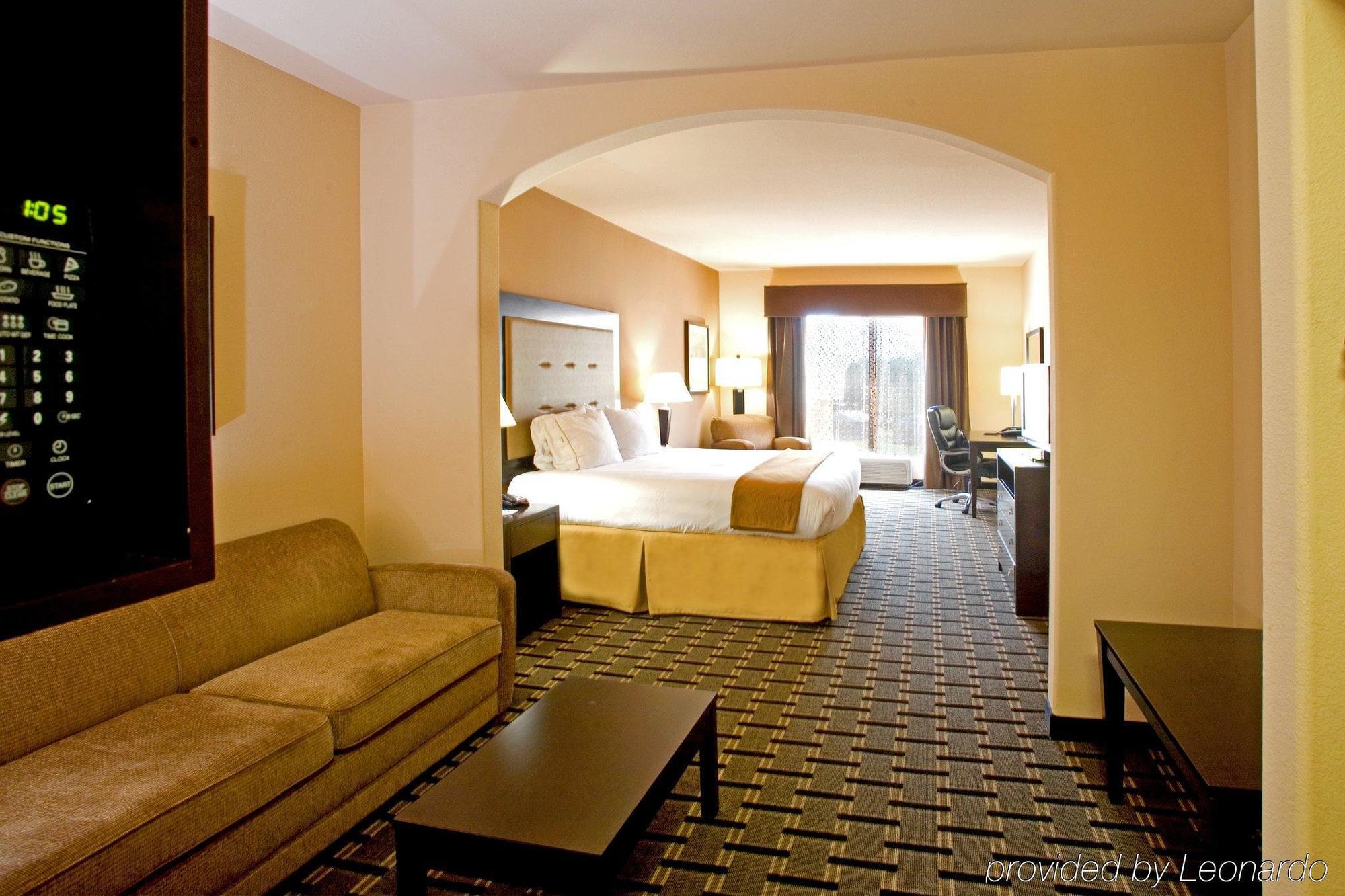 Holiday Inn Express And Suites Beeville By Ihg Chambre photo